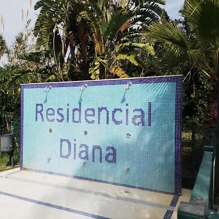 Resdencial En Diana דירה אסטפונה
